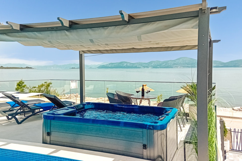 Sanoterm-reference-jacuzzi-Villa-Nada-Peljesac